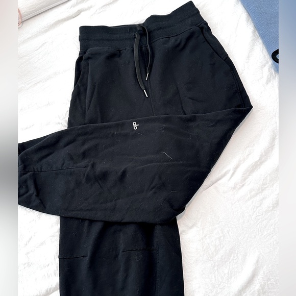 ALO Yoga Pants - ALO pants